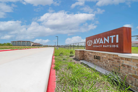 Avanti-Legacy-Bayside 01